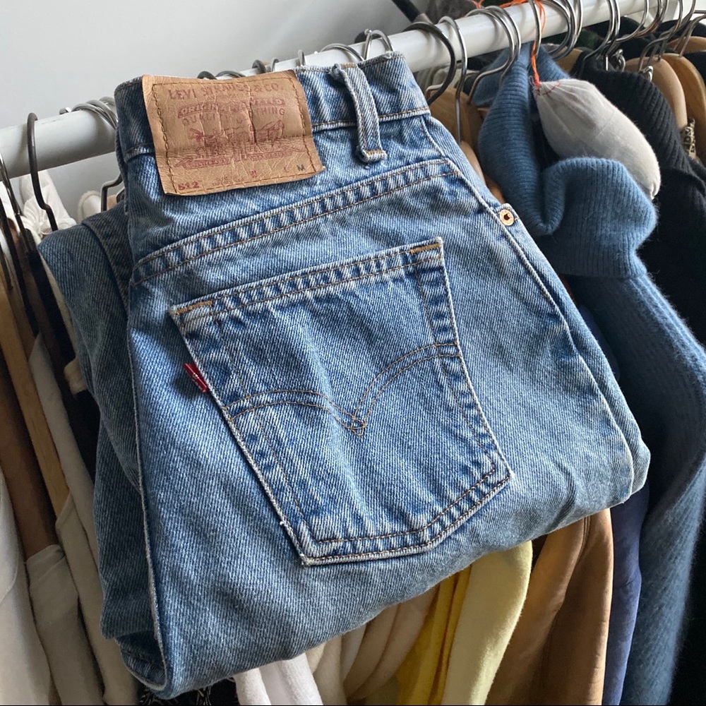 ❌SOLD❌ VTG Levi’s 512 Blue Wash 7M Waist 26” - Picture 6 of 9